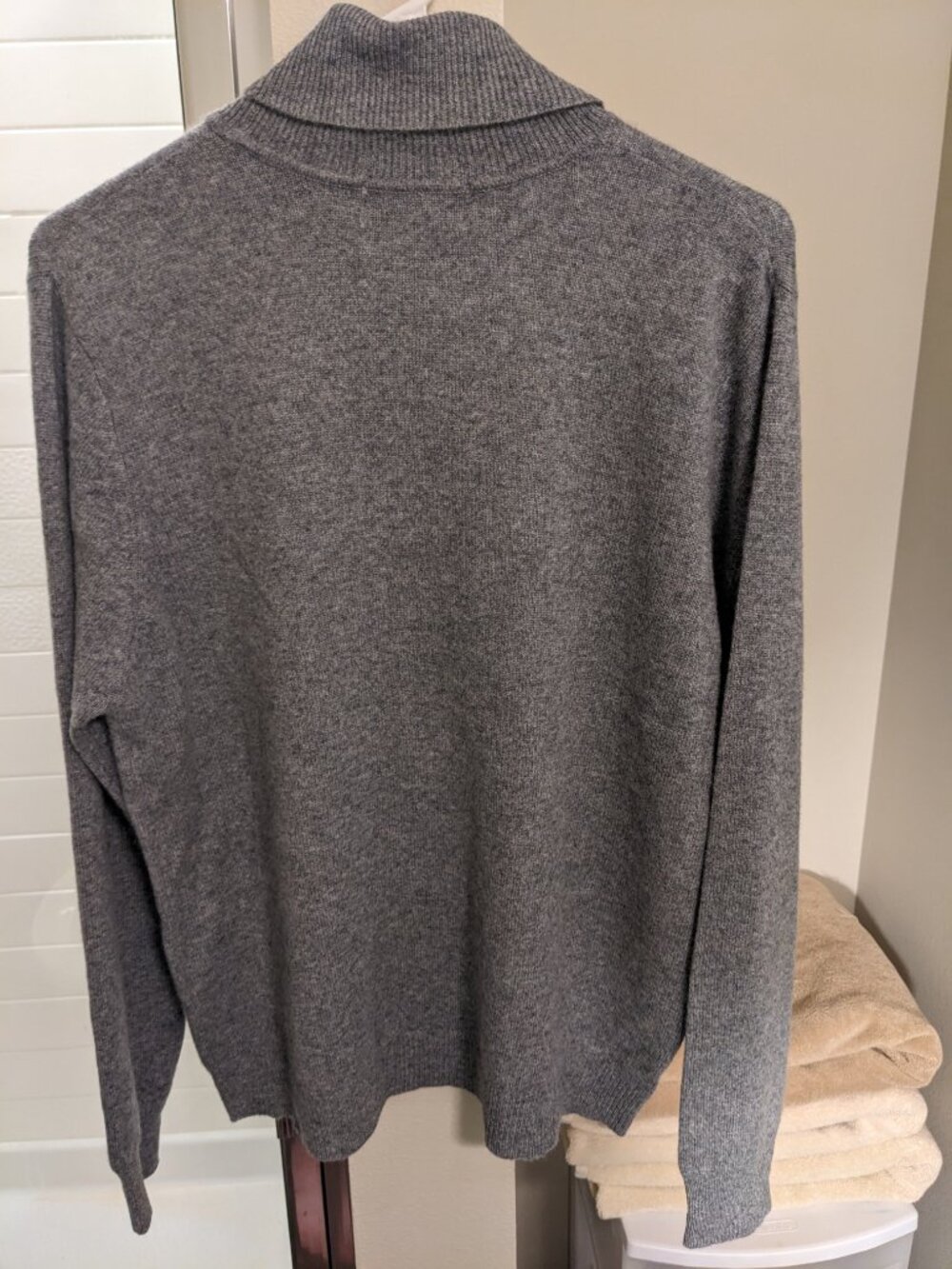 100% Cashmere Croft & Barrow Turtleneck Sweater Womens Large Gray Soft Knit Luxe